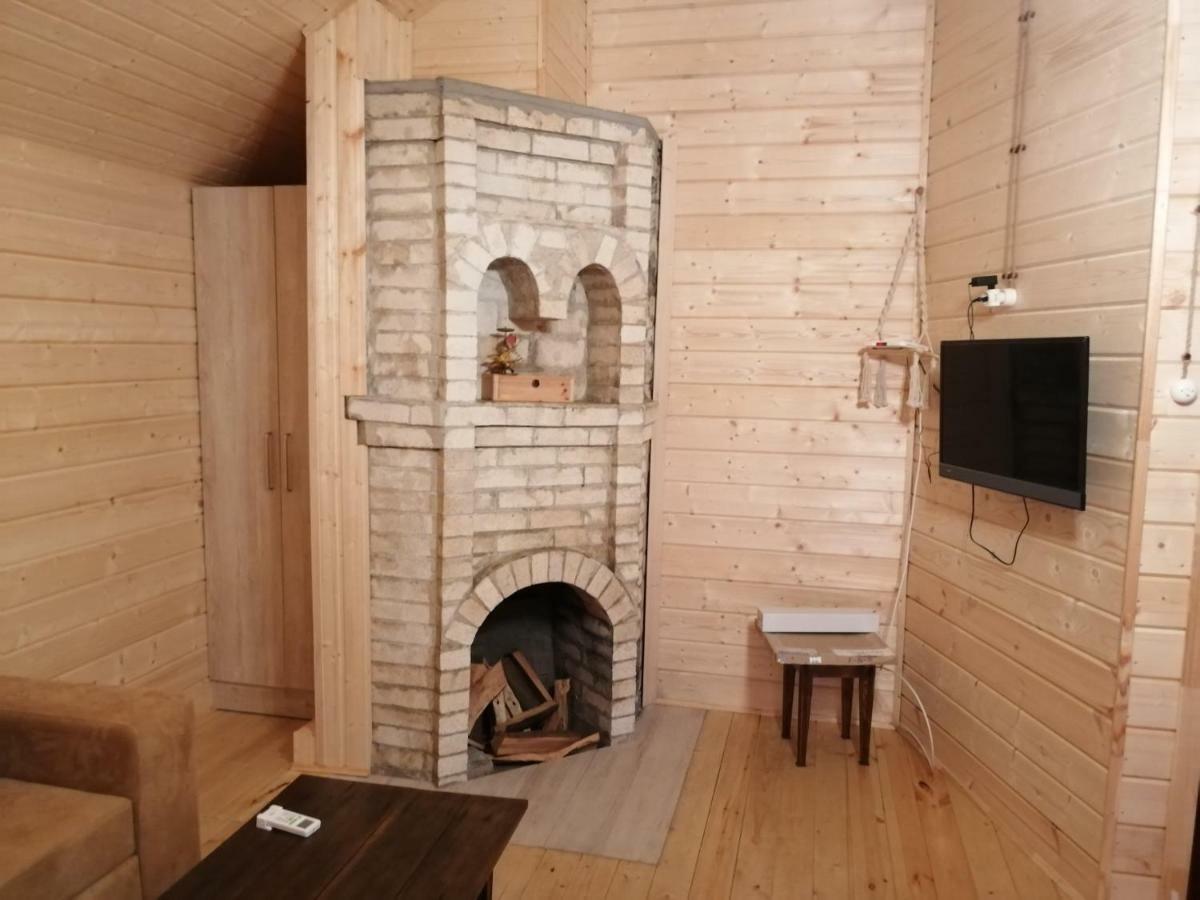Деревянный Котеж The 1 С Выдом На Город บาทูมิ ภายนอก รูปภาพ